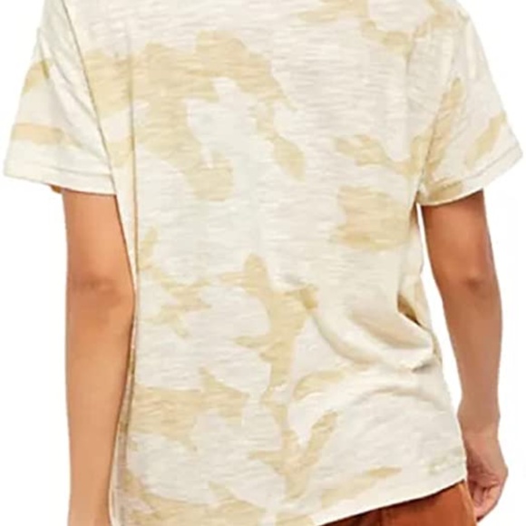 NEW Free People We The Free Maybelle Tee SAND CAMO SIZE SMALL NWT - Picture 3 of 5